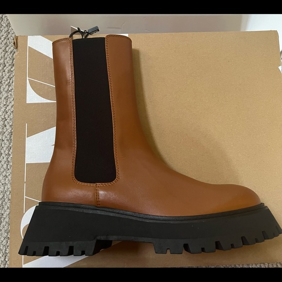 NWT Zara Light Brown Leather Boots - Picture 1 of 3
